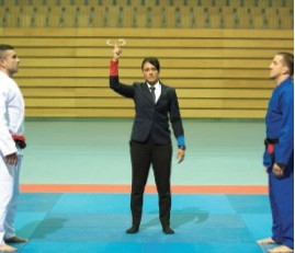 Geste : rester dans la zone de combat